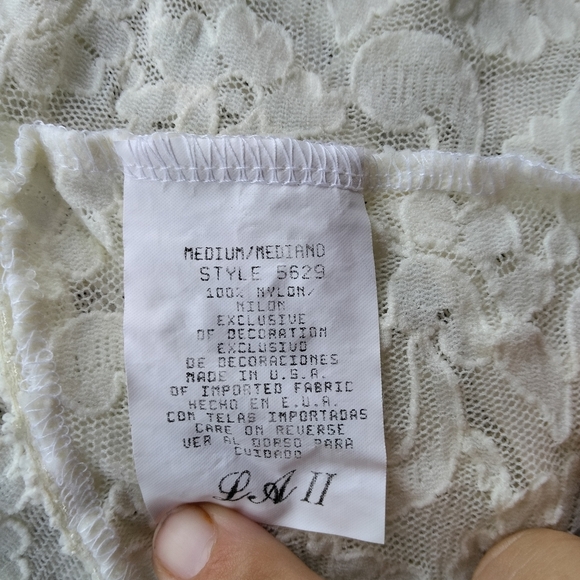 Vintage Off White Lace Nightie Teddy Bodysuit 100% Nylon Size Medium - Picture 6 of 7